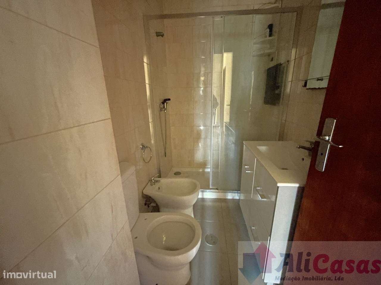 Excelente T3 Tipo Andar-Moradia No 2º e Último piso-32