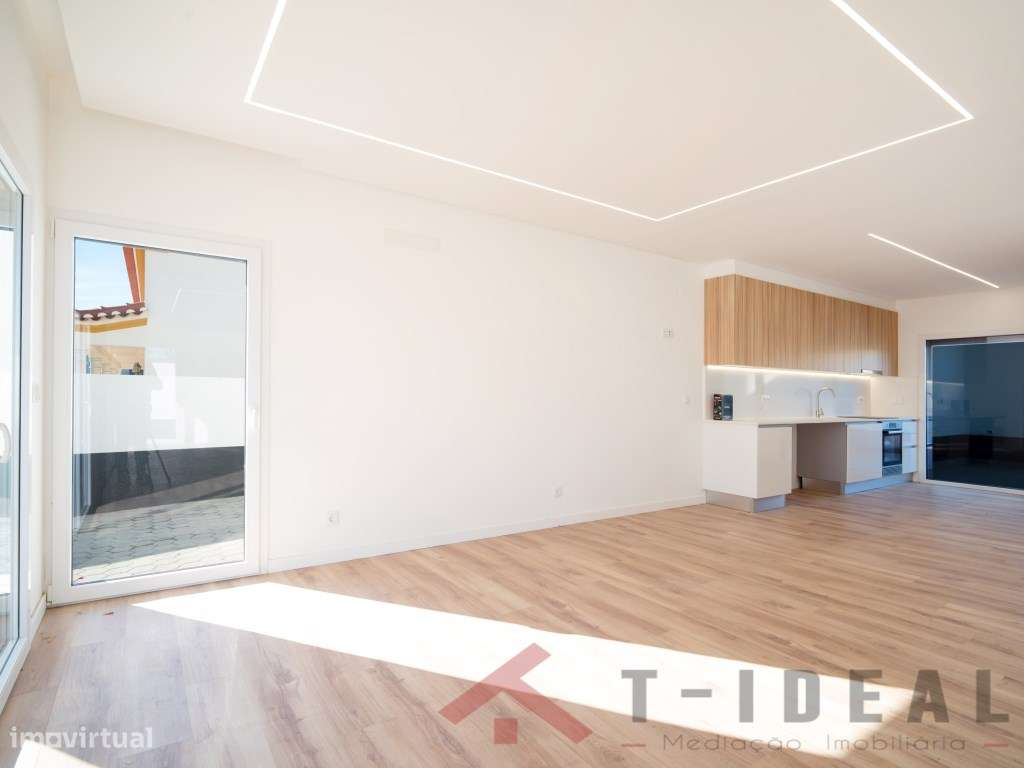 Moradia T4 nova próxima da Lourinhã e das praias-5