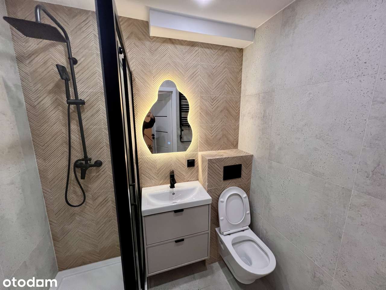 Nowoczesne i przytulne! 2 pokoje po remoncie - Katowice-3