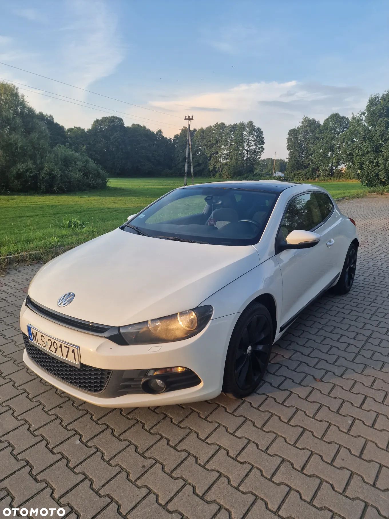 Volkswagen Scirocco 2.0 TSI DSG - 1