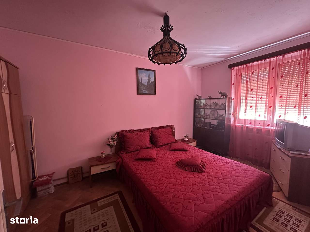 Apartament 2 camere, etaj 2, zonă CENTRALA-3