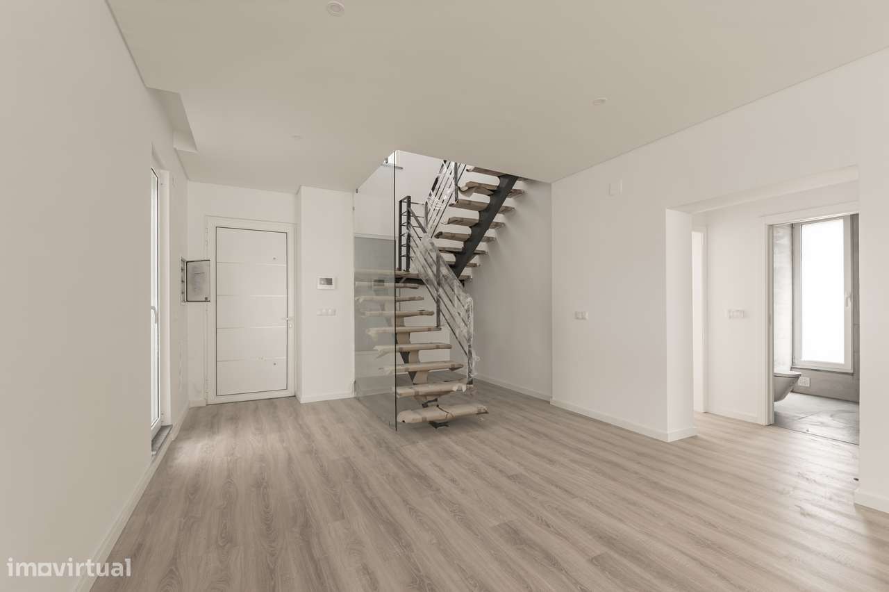 Moradia independente T4+1 nova c/piscina a 20 minutos Lisboa-17