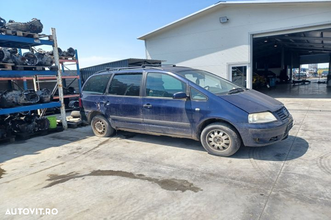 Geam fix usa spate stanga Volkswagen VW Sharan 1 (facelift)  [din 2000 pana  2003] seria Minivan 1. - 3