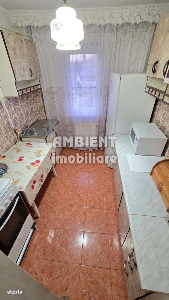 Apartament cu 3 camere, etaj 3, mobilat si utilat, VASLUI - zona Donic - Imagine principală: 5/8