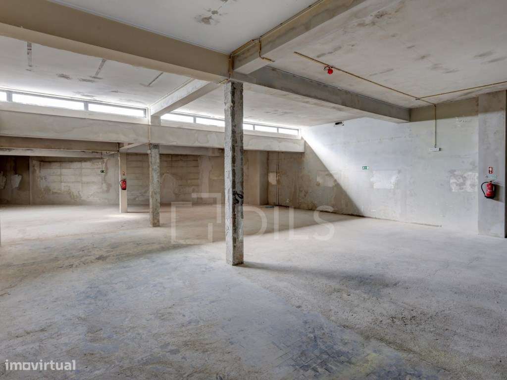 Loja para arrendamento na Avenida Duque D' Ávila 139 , Lisboa - Grande imagem: 4/20