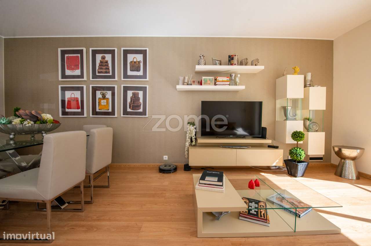 Apartamento t3 de Luxo , em Condomínio com Piscina - Grande imagem: 4/34