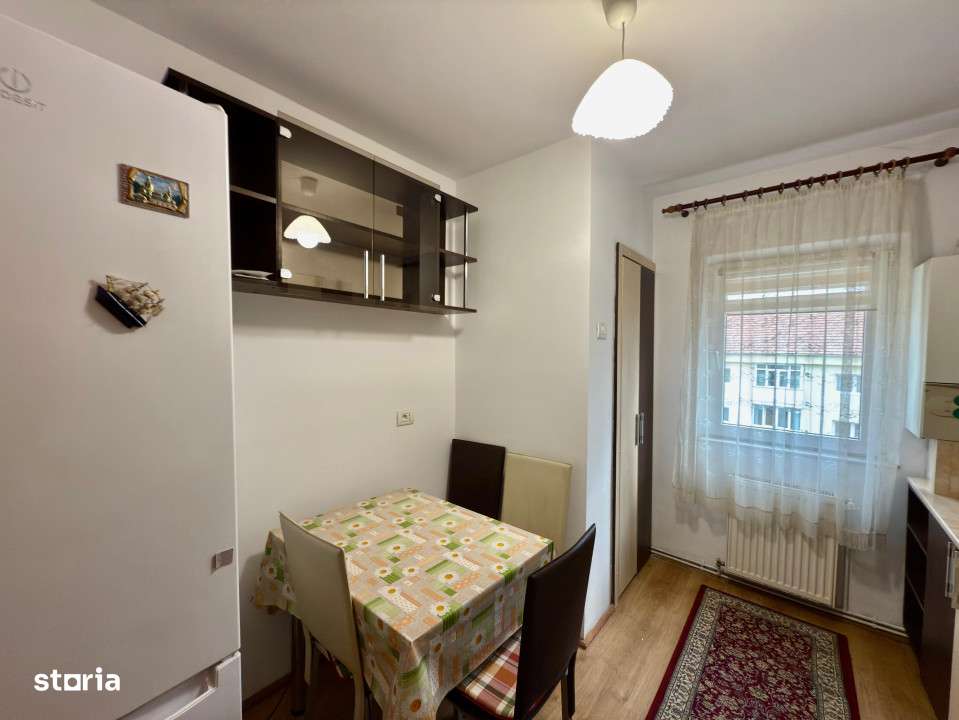 Apartament 2 camere - Decomandat - Mihai Viteazul - Imagine principală: 5/9