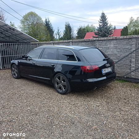 Audi A6 2.4 Quattro - 2