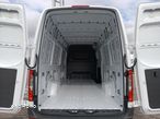 Mercedes-Benz Sprinter - 14