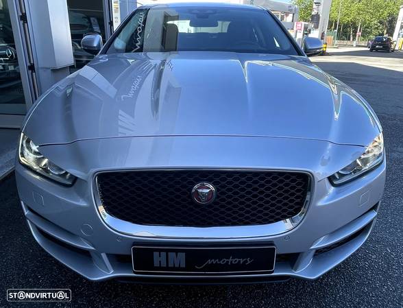 Jaguar XE 2.0 D Prestige Aut. - 7