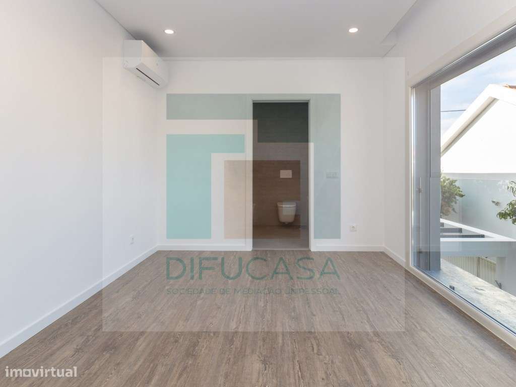 Moradia Geminada T3 + escritorio-26