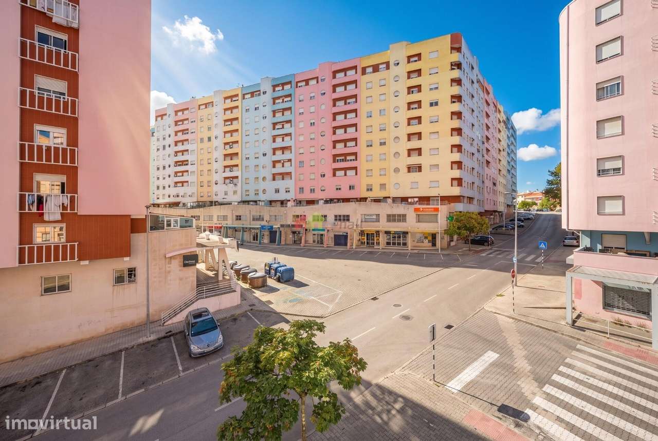 Apartamento T1 em Sta Marta do Pinhal-16