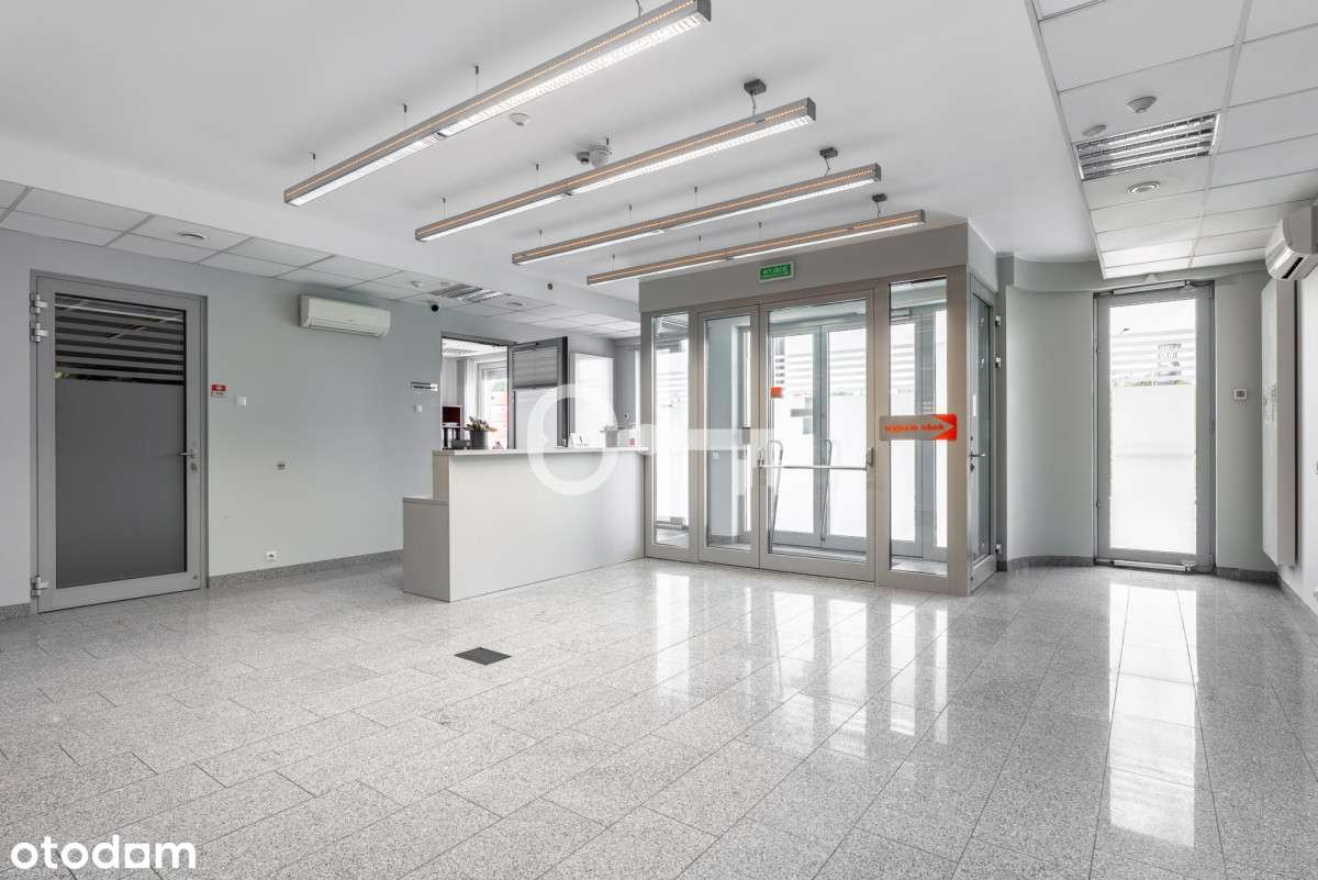 Lokal biurowo-usługowy | Dużo miejsc postojowych - Pełny obrazek: 4/7