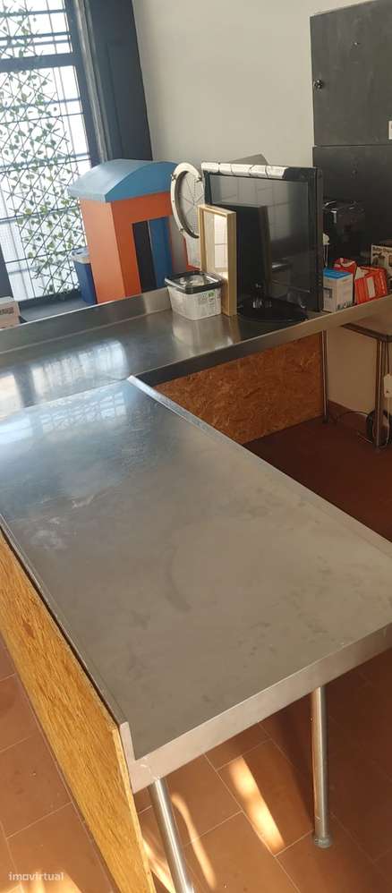 Trespasse de estabelecimento pronto a funcionar-20