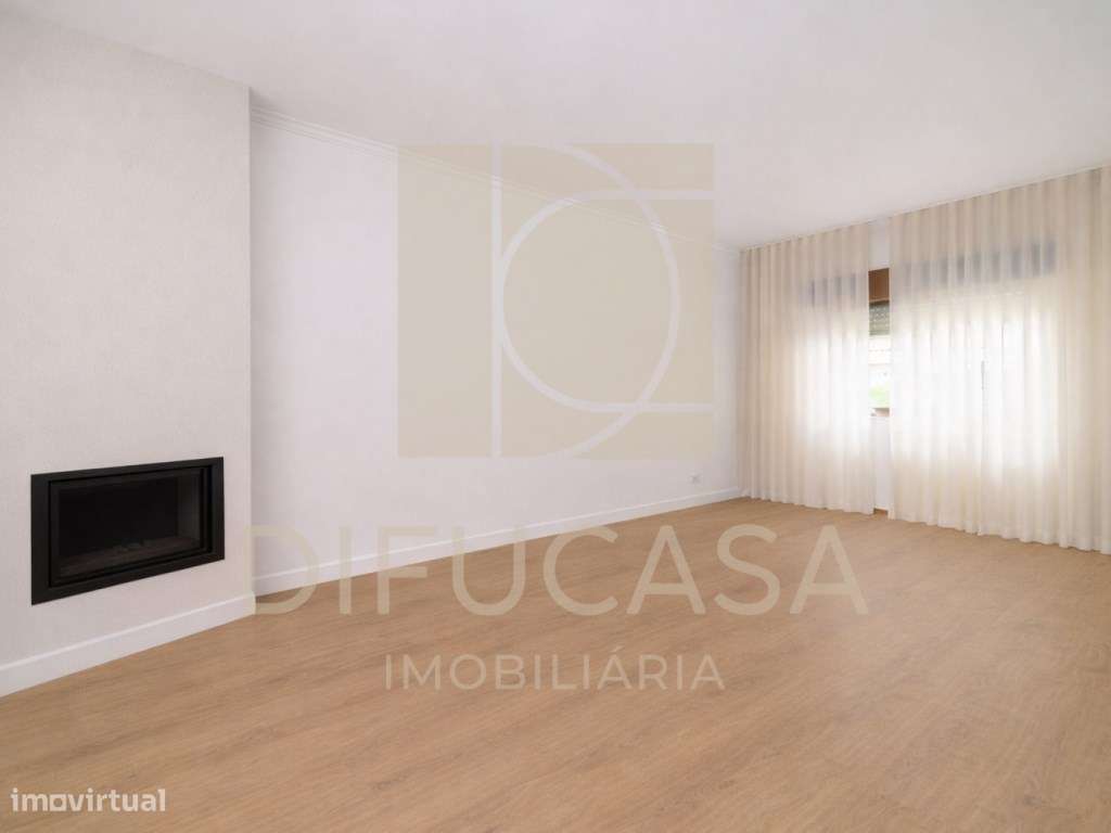 R260_Apartamento T3 Central no Feijó-6