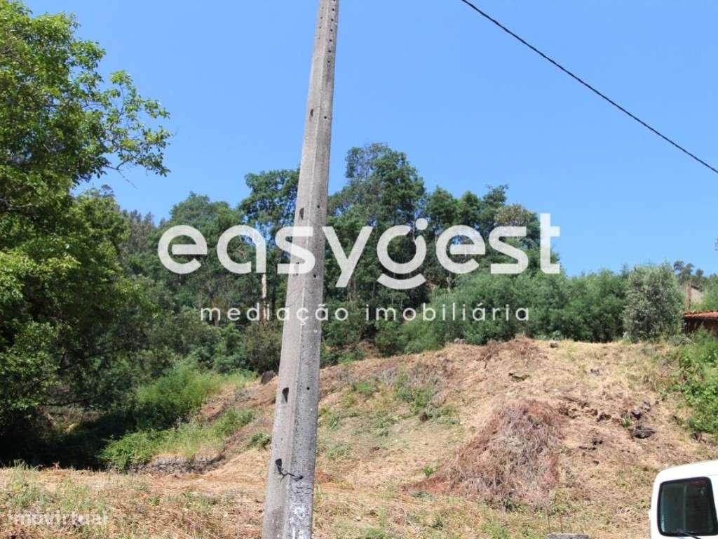 Terreno urbano para construção - Grande imagem: 3/4