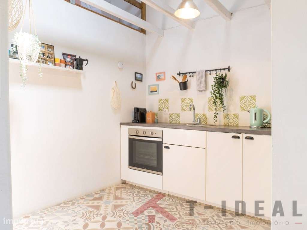 Moradia Renovada Perto Praias-15