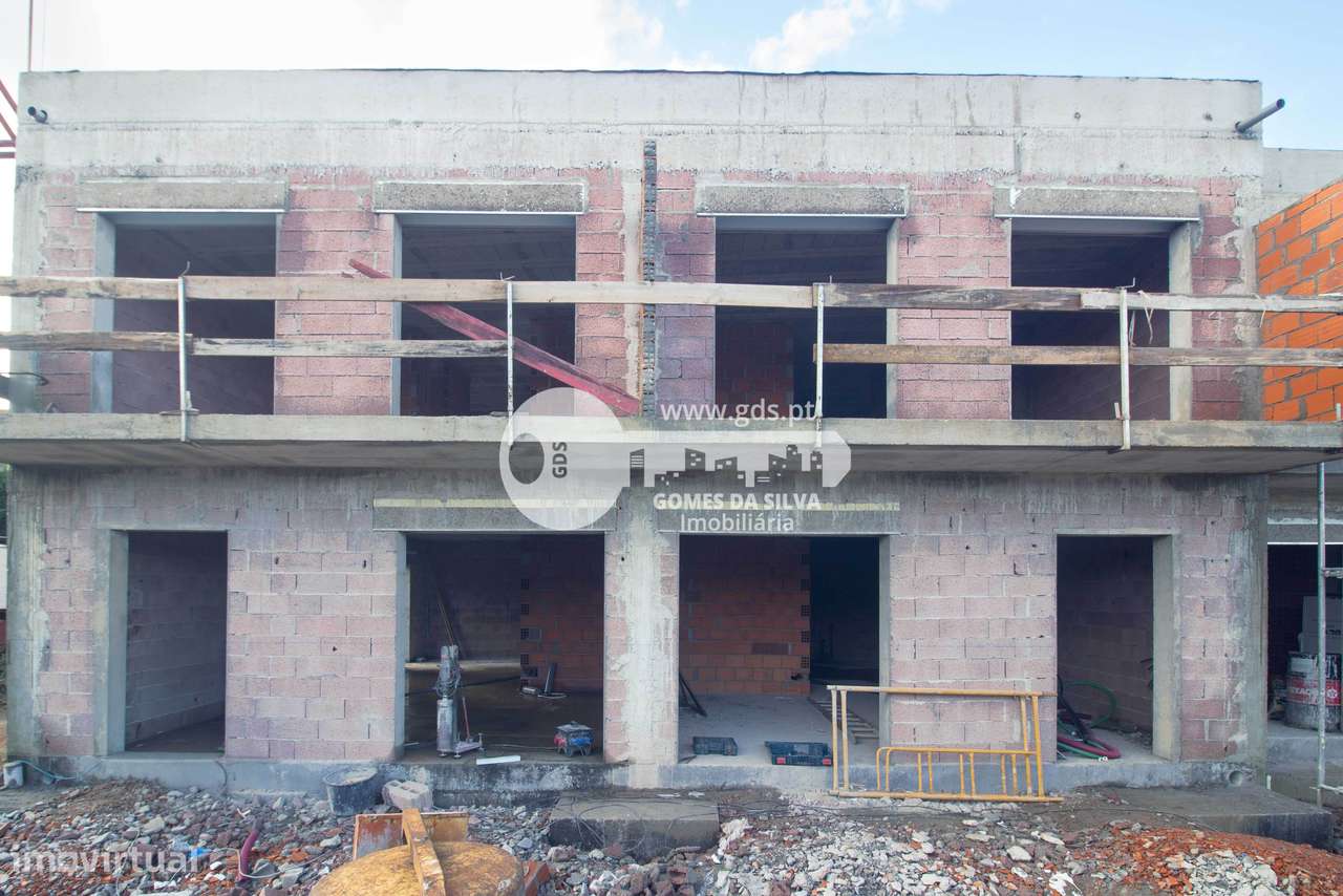 Moradia Nova Inserida em Condomínio Fechado, Lamas, Braga - Grande imagem: 5/26