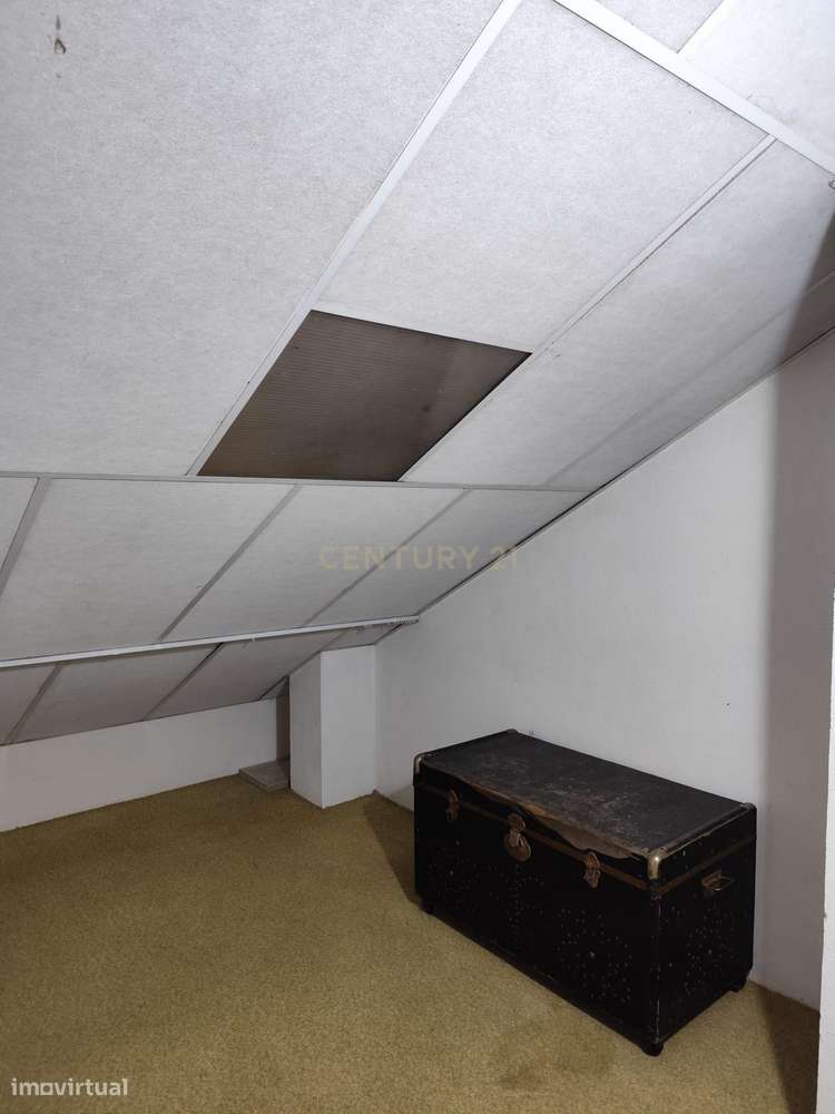 T3 na Zona Calma do Entroncamento – Totalmente Mobilado-14