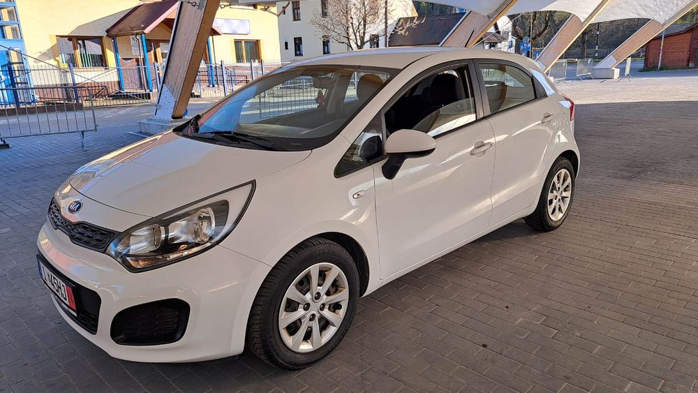 Kia Rio III 1.2 Attract 2012