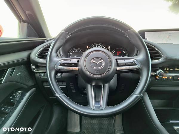 Mazda 3 - 8