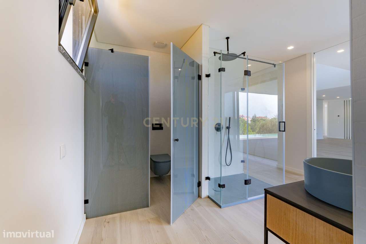 Moradia premium em Cascais onde o luxo e a natureza se encontram-22