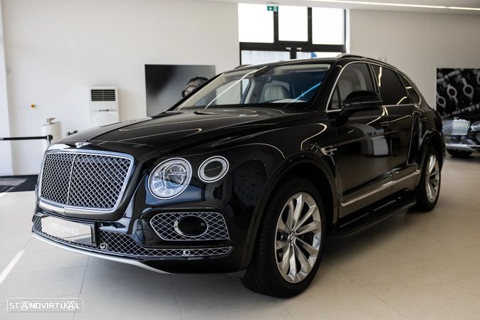 Bentley Bentayga W12 Mulliner - 1