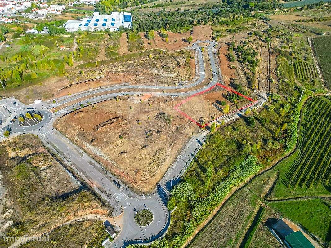 Terreno  para venda - Grande imagem: 1/17