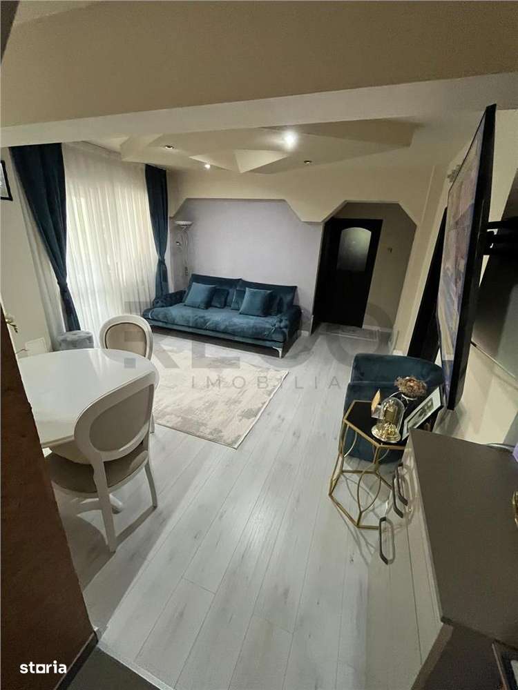 RECO Apartament 4 camere, decomandat, Bloc cu lift, Etajul 2, Zona Rog - Imagine principală: 3/15