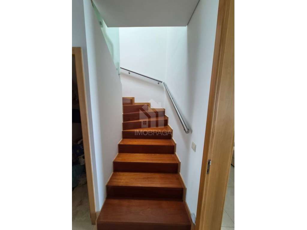 Moradia Geminada T3 + Escritório com Piscina Aquecida a 50 Metros d...-6