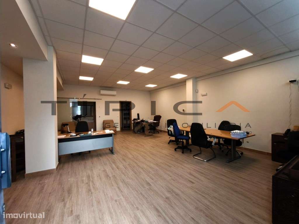 Excelente Oportunidade: Escritório em Moscavide - Grande imagem: 2/4