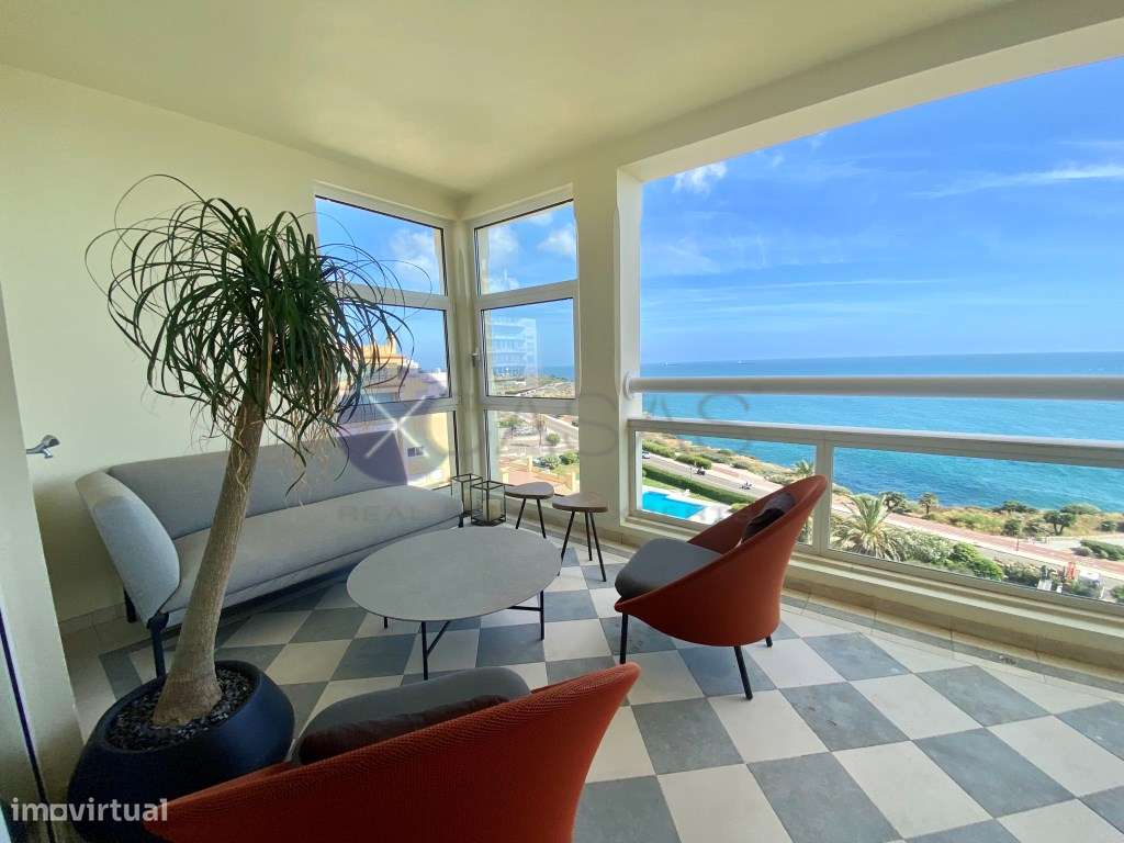 Luxuoso apartamento T4 para arrendamento na Guia com vista única de...-1