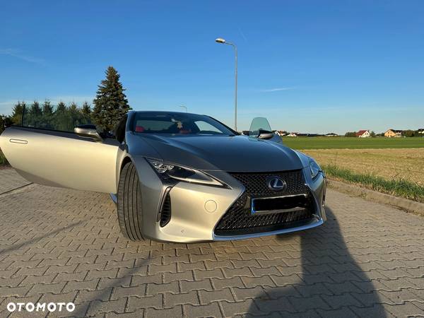 Lexus LC - 9