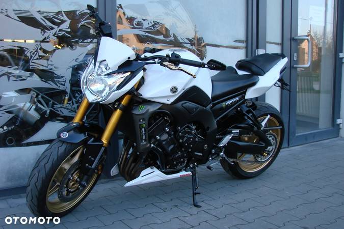 Yamaha FZ - 2