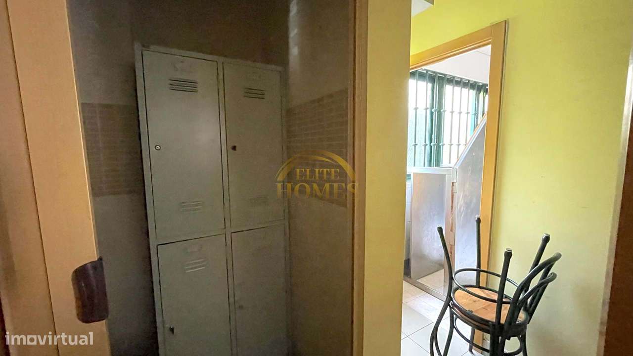 Espaço Comercial em Algés.-12