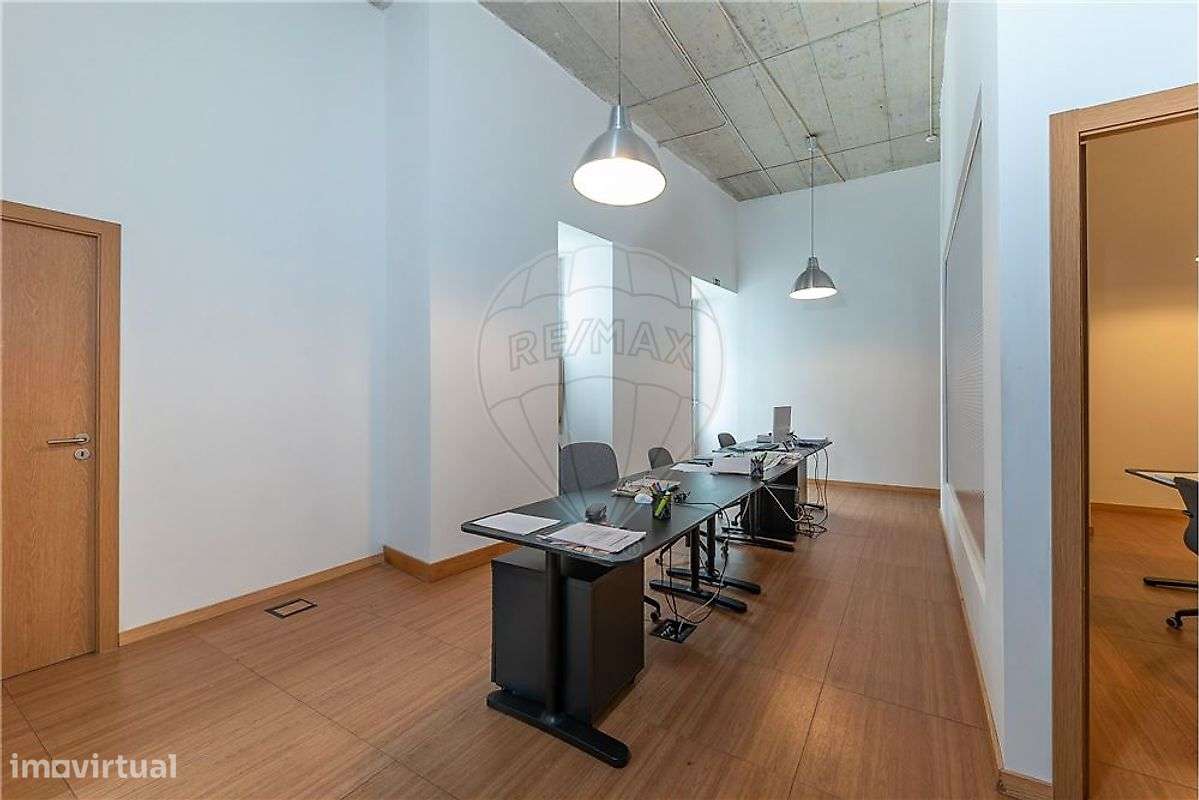 Escritório T0 para arrendamento - Grande imagem: 5/21