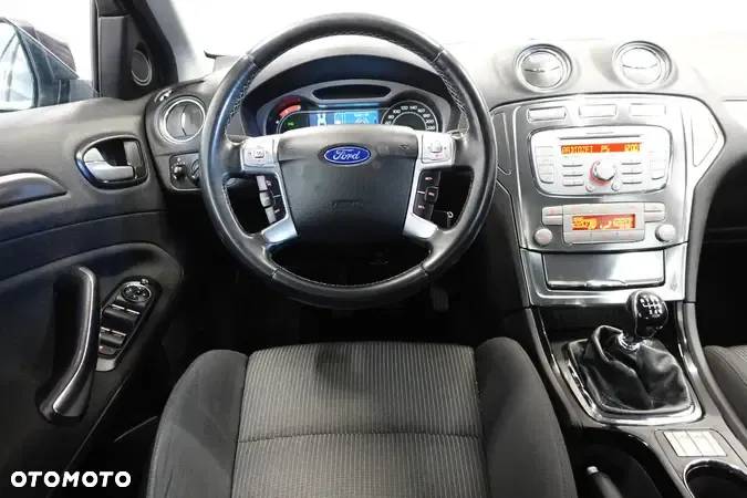 Ford Mondeo 1.8 TDCi Titanium - 33