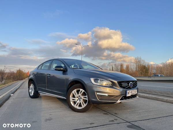 Volvo S60 T5 Drive-E R-Design Kinetic - 1