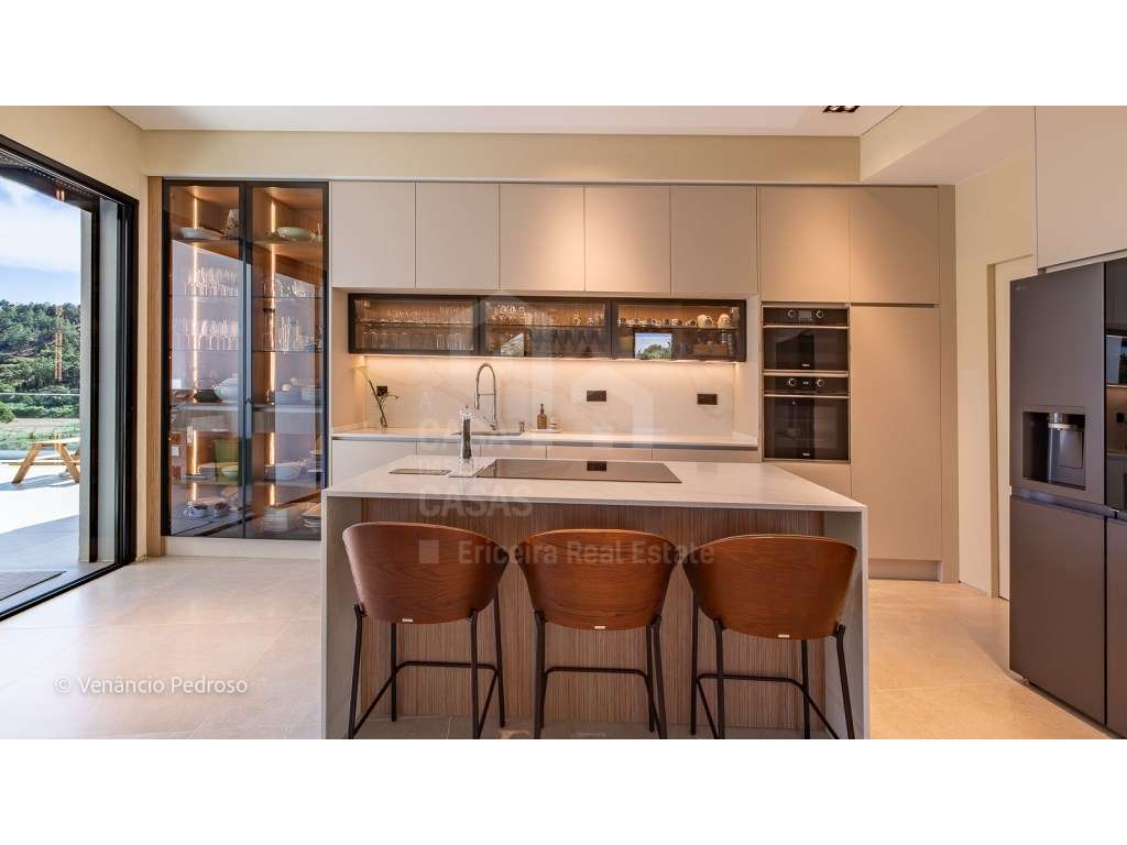 Vende Moradia T4 - Ericeira 3 km, A Casa das Casas-24