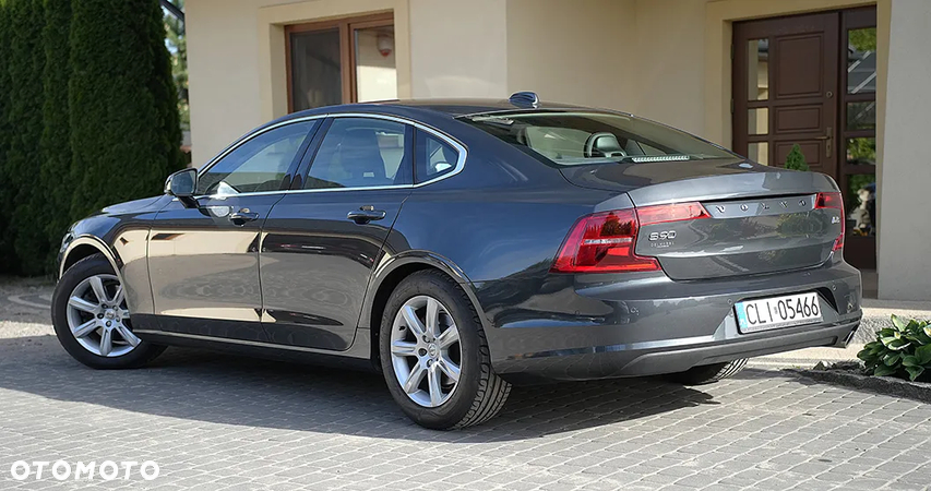 Volvo S90 D3 Geartronic Momentum Pro - 22