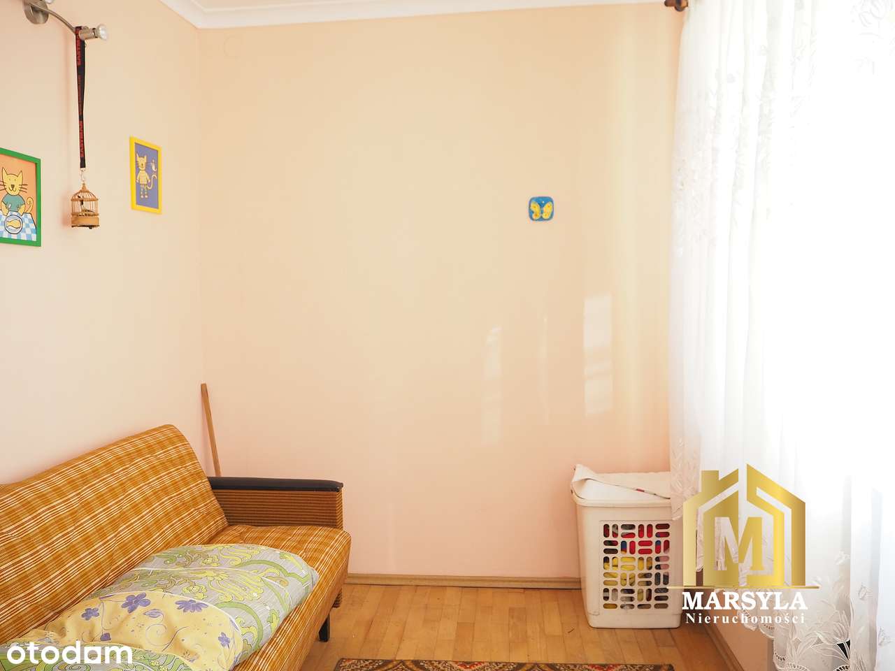 Mały dom na pięknej działce- prywatny sad, zieleń, cisza i spokój.-5