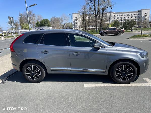 Volvo XC 60 D4 Geartronic Summum - 1