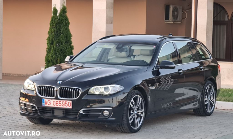 BMW Seria 5 525d Touring Aut. Luxury Line - 32