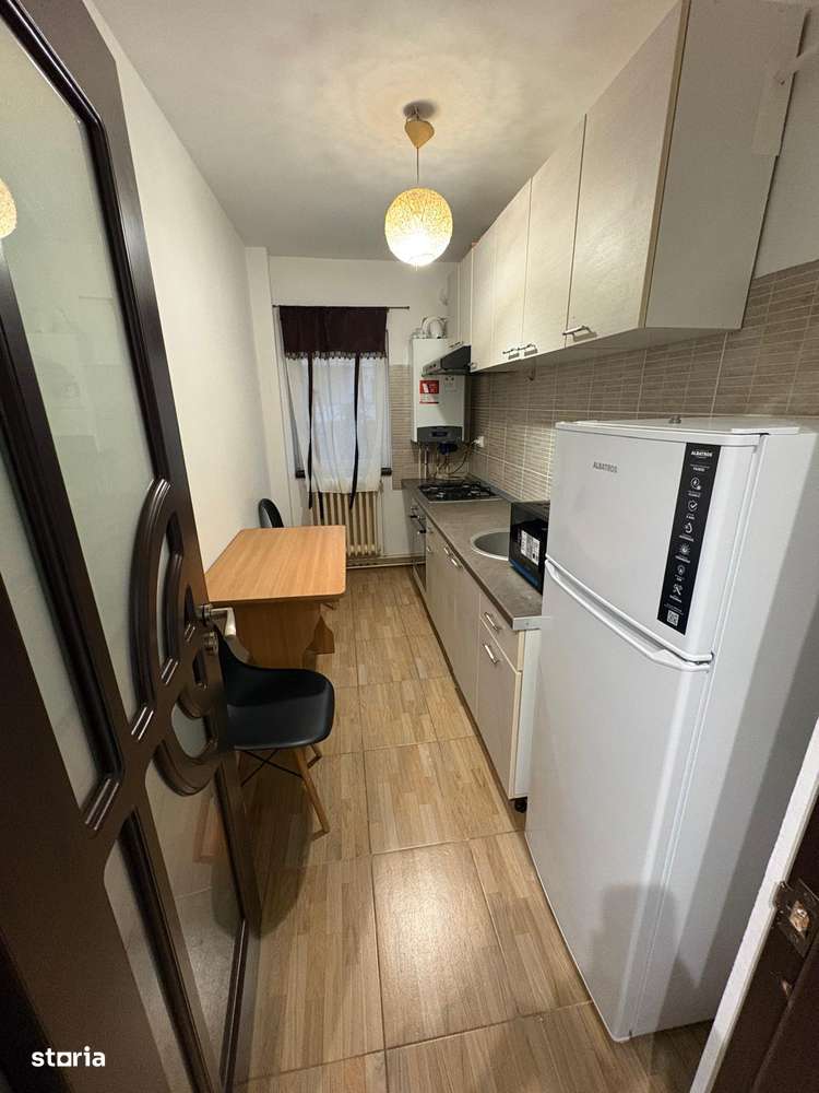 1 camera decomandat  arcu 35 mp mobilat si utilat complet 400 euro - Imagine principală: 2/14