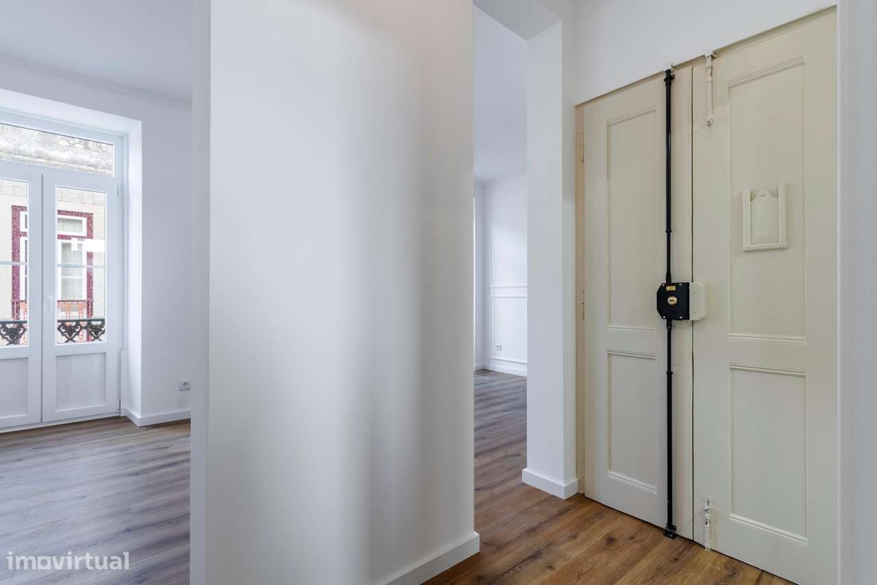 Apartamento T1 Totalmente Remodelado em Santa Maria Maior, no Centro d - Grande imagem: 4/31