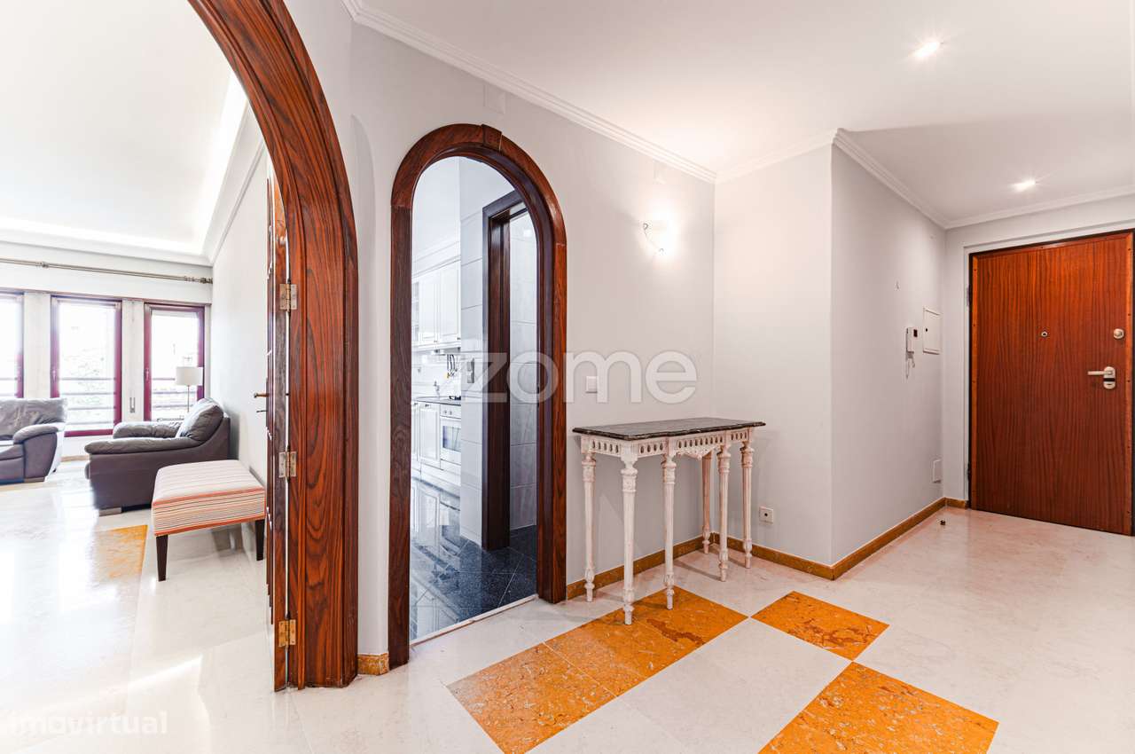 T2 para Arrendamento com garagem junto ao El Corte Inglês - Grande imagem: 4/21