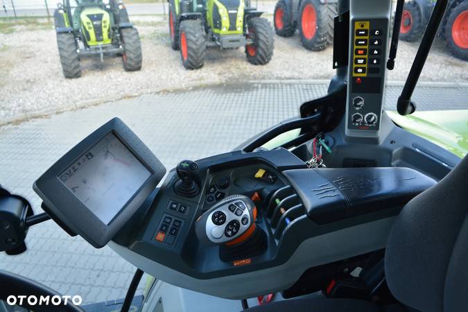 Claas ARION 530 Hexashift - 19