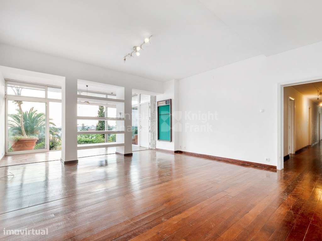 Apartamento T3 com garagem e vista mar no Monte Estoril - Grande imagem: 4/24