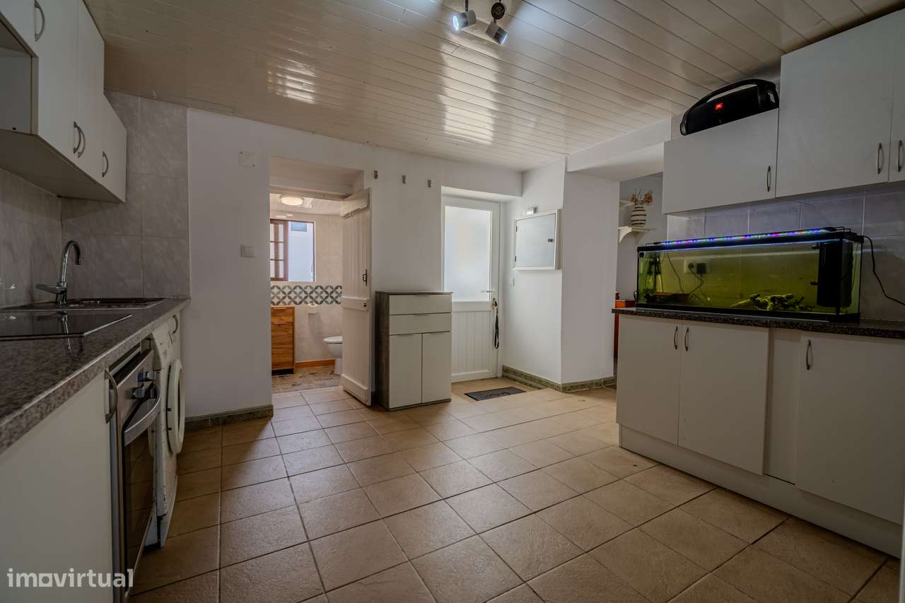 Moradia T3 térrea com logradouro e garagem - Grande imagem: 4/24