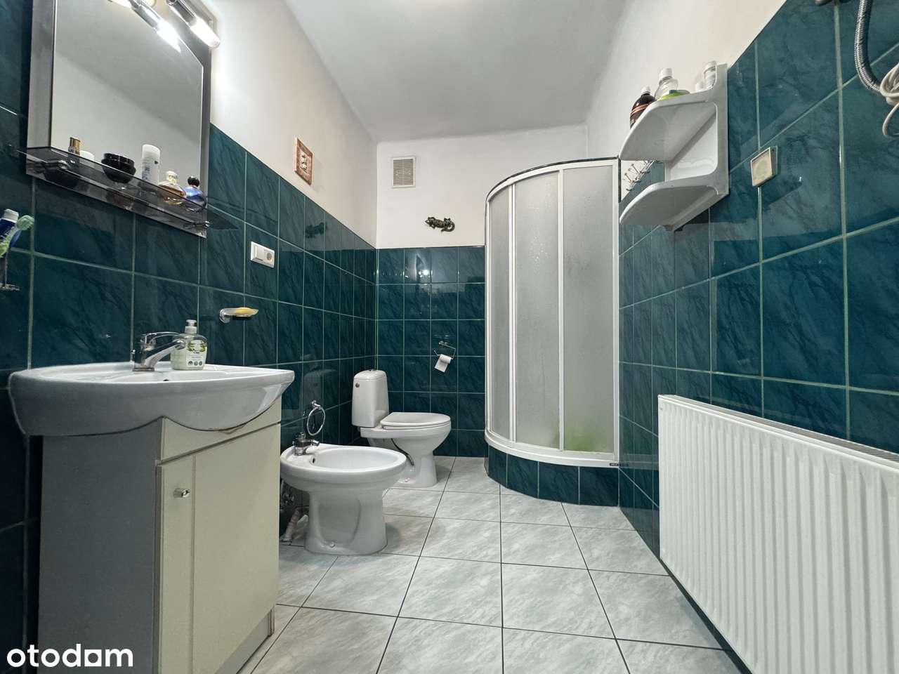 Grochowe - przestronny dom, zabudowania gospodarcze, działka 16 arów!-11